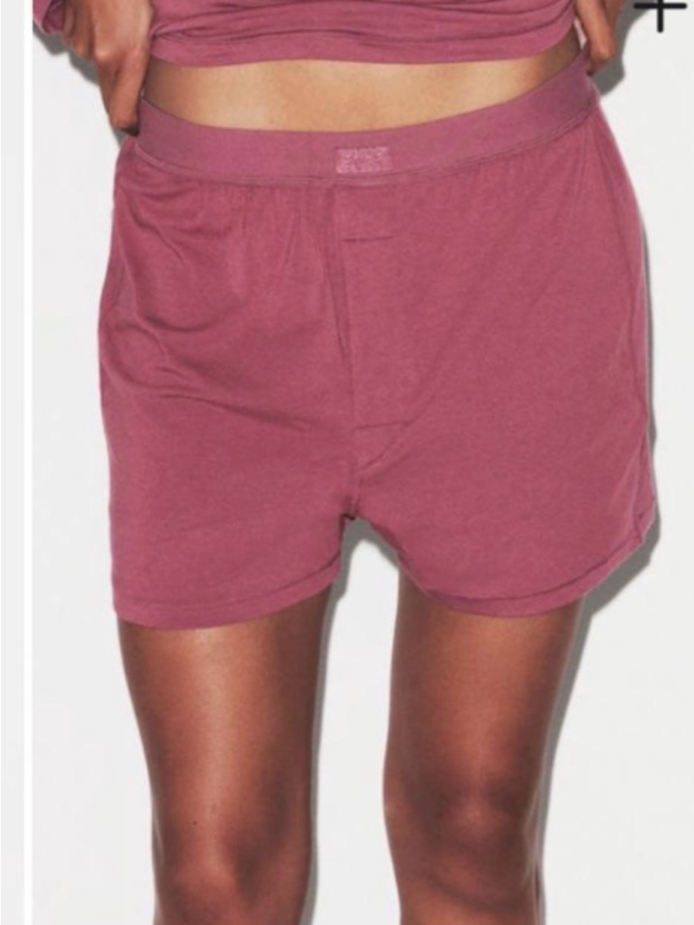 Skims boyfriend short beet